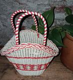 Brocante kindermandje - gevlochten riet / rotan, Antiek en Kunst, Curiosa en Brocante, Ophalen of Verzenden