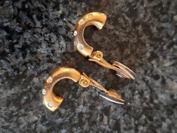 Swarovski Oorbellen 11 Swarovski Steentjes per oorbel beschikbaar voor biedingen