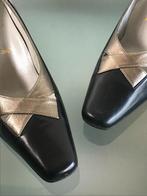 GRATIS VERZENDEN | ALEXANDRIA Nieuwe blauwe pumps 40, Kleding | Dames, Schoenen, Alexandria, Pumps, Nieuw, Verzenden