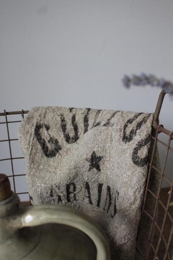 Stoere shabby linnen plaid 40 x 95 cm. Nr.2 *Pronck & Praal* beschikbaar voor biedingen