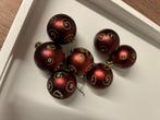7 Kerstballen klein bruin met goud, Ophalen of Verzenden, Zo goed als nieuw