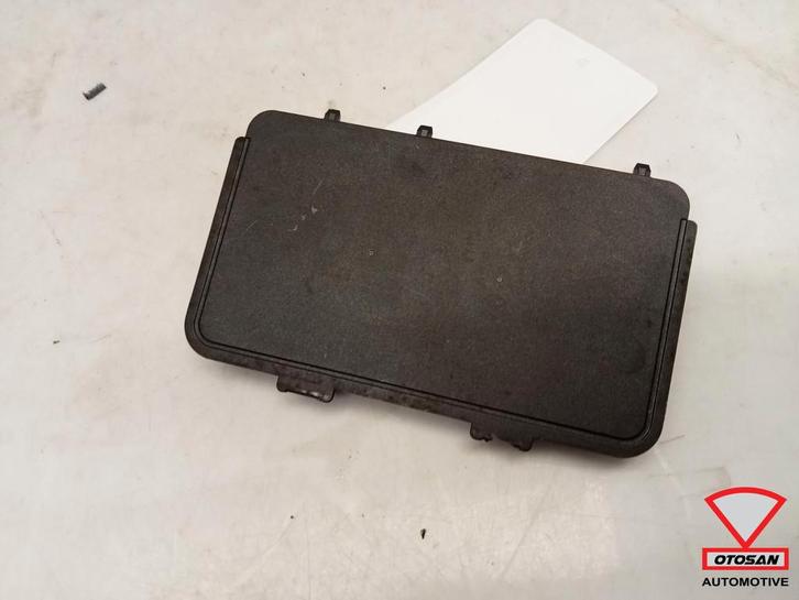 VW Tiguan 5NA Draadloos Telefoon Lader 5NA980611, Auto-onderdelen, Elektronica en Kabels, Volkswagen, Gebruikt, Ophalen of Verzenden