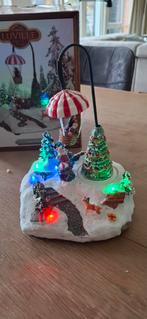 Kerstdorp Figuur - Santa's Parachute, Ophalen of Verzenden, Gebruikt