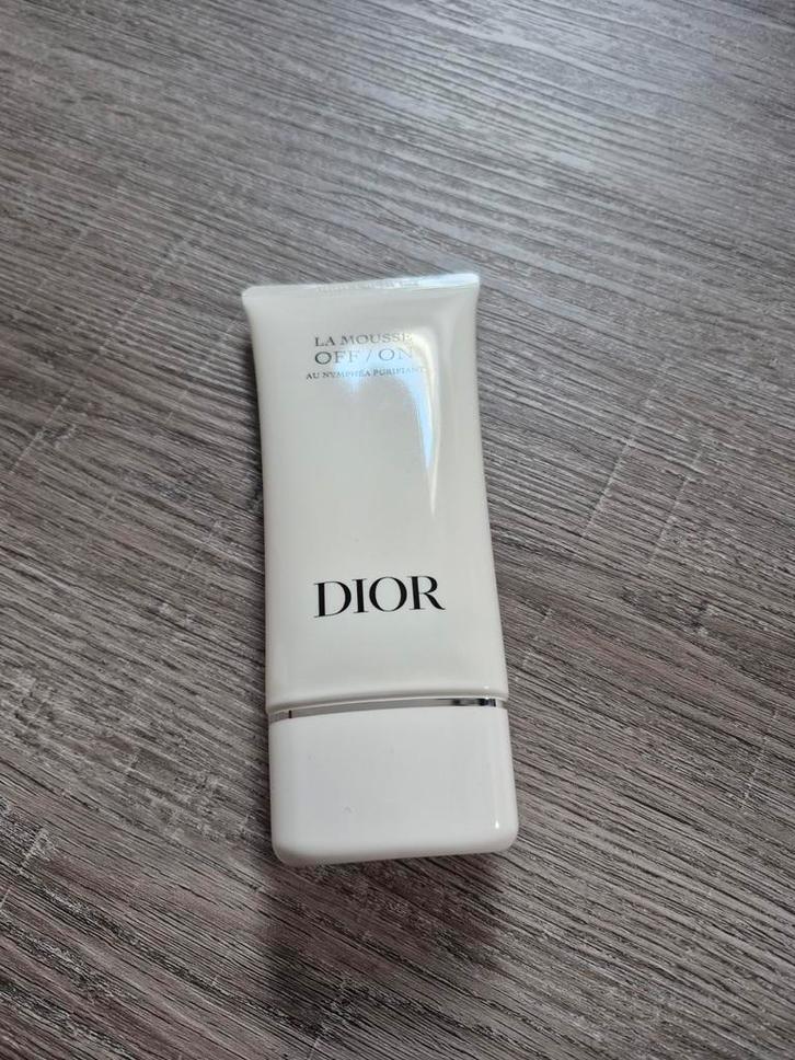 *NIEUW* DIOR LA MOUSSE OFF / ON, Sieraden, Tassen en Uiterlijk, Uiterlijk | Gezichtsverzorging, Nieuw, Gehele gezicht, Ophalen of Verzenden