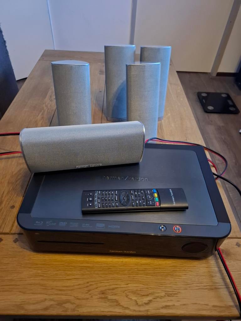 Harman Kardon BDS 2 Blu-ray Home Cinema Systeem, Audio, Tv en Foto, Home Cinema-sets, Gebruikt, Blu-ray-speler, 5.1-systeem, 70 watt of meer