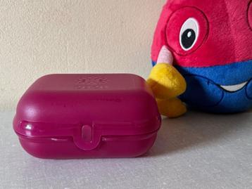 NIEUWSTAAT Tupperware Smartclipdoos Lunchdoos Mini beschikbaar voor biedingen