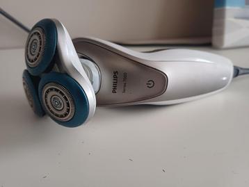 Philips Series 7000 Scheerapparaat beschikbaar voor biedingen