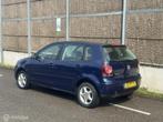 Volkswagen Polo 1.4-16V NAP/LAGEKM/AIRCO, Voorwielaandrijving, Gebruikt, Blauw, Origineel Nederlands