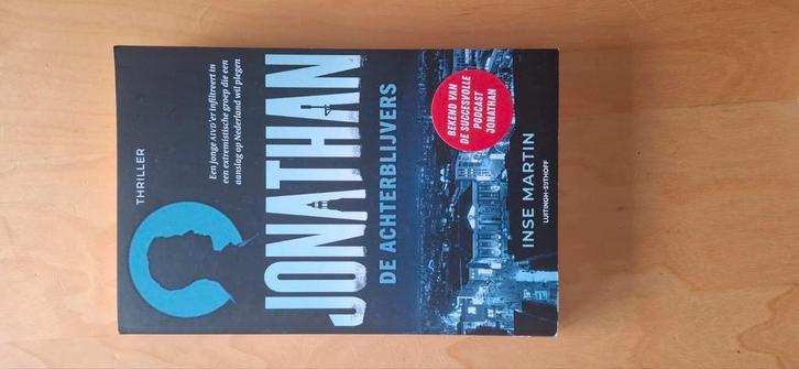 Inse Martin - De achterblijvers, Boeken, Thrillers, Zo goed als nieuw, Nederland, Ophalen of Verzenden