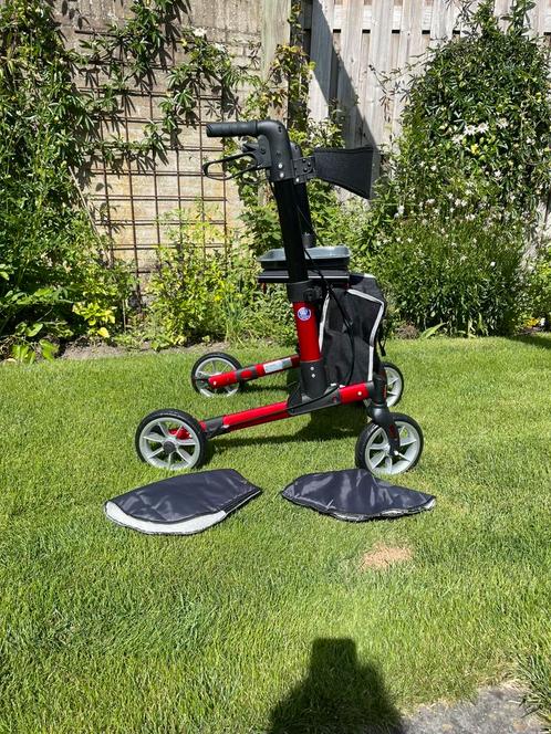 Vermeiren rollator rood, Lichtgewicht met garantie, Diversen, Rollators, Zo goed als nieuw, Lichtgewicht, Ophalen