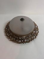 Vintage plafondlamp lamp mat glas met messing rand Ø 30 cm, Huis en Inrichting, Lampen | Plafondlampen, Ophalen of Verzenden, Zo goed als nieuw