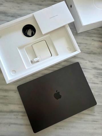 Apple Macbook Pro - 16 inch (NEW) - spacezwart beschikbaar voor biedingen