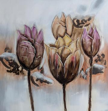 Mooi schilderij met bloemen beschikbaar voor biedingen