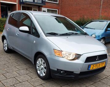 Mitsubishi Colt 1.3 Edition Two Schade maar rijdt schakelt p beschikbaar voor biedingen