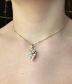 Druiventros design 14k gouden ketting hanger parel robijn, Voordeelsieraden, Ophalen of Verzenden, Zo goed als nieuw, Info@voordeelsieraden.nl