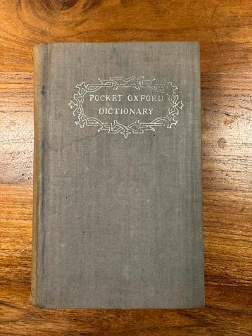 Pocket Oxford Dictionary 1941 beschikbaar voor biedingen