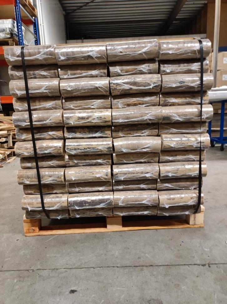 Nestro Briketten - 960kg - Gratis thuisbezorgd - 100% Eiken, Tuin en Terras, Haardhout, Blokken, Eikenhout, 6 m³ of meer, Ophalen of Verzenden