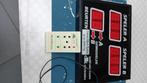 Biljart scorebord met toebehoren, Sport en Fitness, Biljarten en Poolen, Verzenden, Biljarttafel