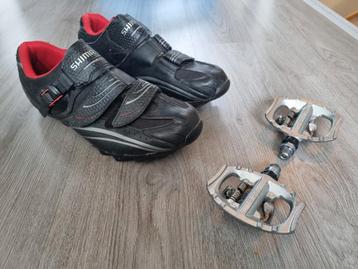 Shimano Fietsschoenen + Klikpedalen Maat 44 45 46 beschikbaar voor biedingen