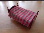 1:12 miniatuur sprei deken poppenhuis gehaakt tulpjespatroon, Ophalen of Verzenden, Nieuw, Textiel
