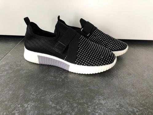 NIEUWE instappers, maat 39,5, Kleding | Dames, Schoenen, Nieuw, Instappers, Zwart, Verzenden