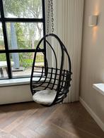 Hangstoel Sissy Boy Egg chair, Ophalen, Zwart, Riet of Rotan, Zo goed als nieuw