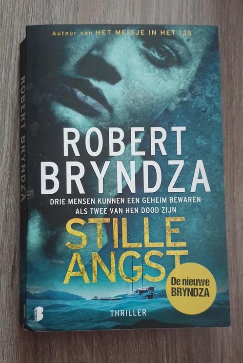 Robert Bryndza: Stille Angst, Boeken, Thrillers, Zo goed als nieuw, Ophalen of Verzenden