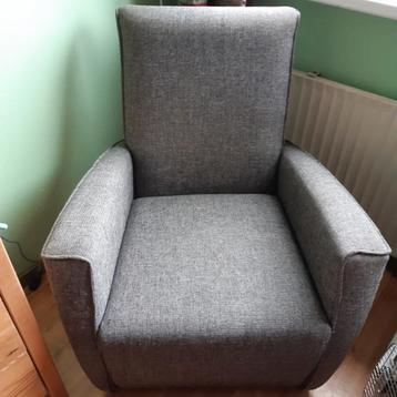 Fauteuil in nog heel mooie staat. Grijs