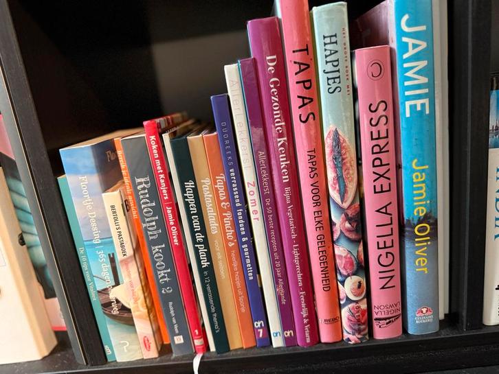 Diverse Kookboeken Collectie, Boeken, Kookboeken, Gelezen, Voorgerechten en Soepen, Spanje, Gezond koken, Ophalen