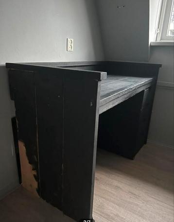 Steigerhouten bureau met 4 lades