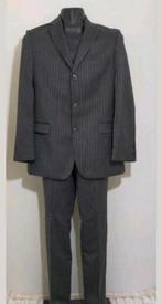 Grijs gestreept kostuum van wool & silk van Hugo Boss, Verzenden, Zo goed als nieuw, Maat 52/54 (L), Grijs