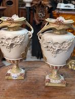 2 antieke vazen Royal Dux €270, Antiek en Kunst, Antiek | Porselein, Ophalen