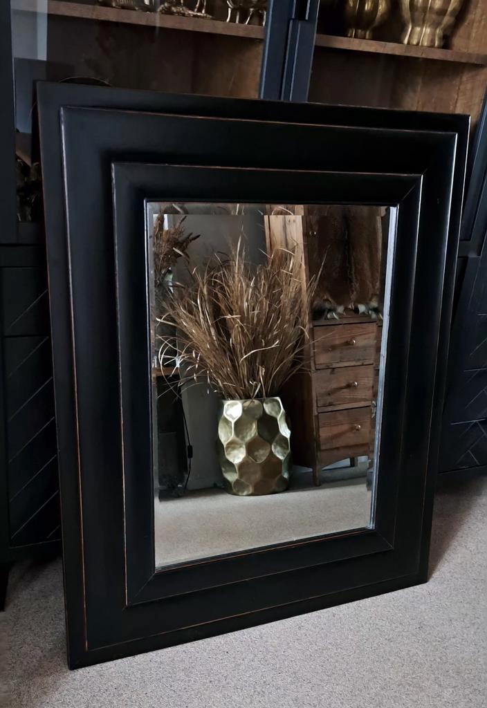 Zeer grote lijst met spiegel Robuust Sober Stoer, Huis en Inrichting, Woonaccessoires | Spiegels, Zo goed als nieuw, 75 tot 100 cm