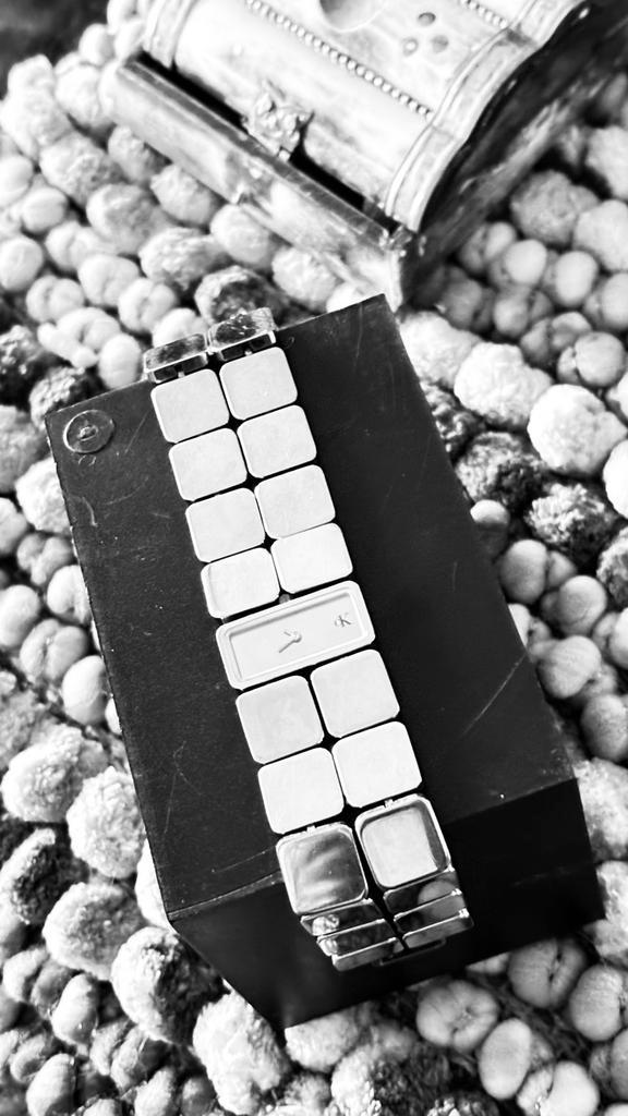 Vlntage horloge Calvin Klein., Sieraden, Tassen en Uiterlijk, Antieke sieraden, Ketting, Overige materialen, Ophalen of Verzenden