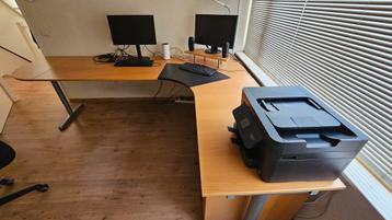 Ikea Bureau - Praktisch en Ruim! - afbeelding 1