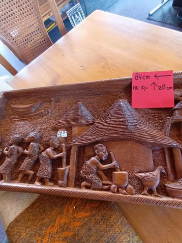 Houten wand decoratie uit Malawi beschikbaar voor biedingen