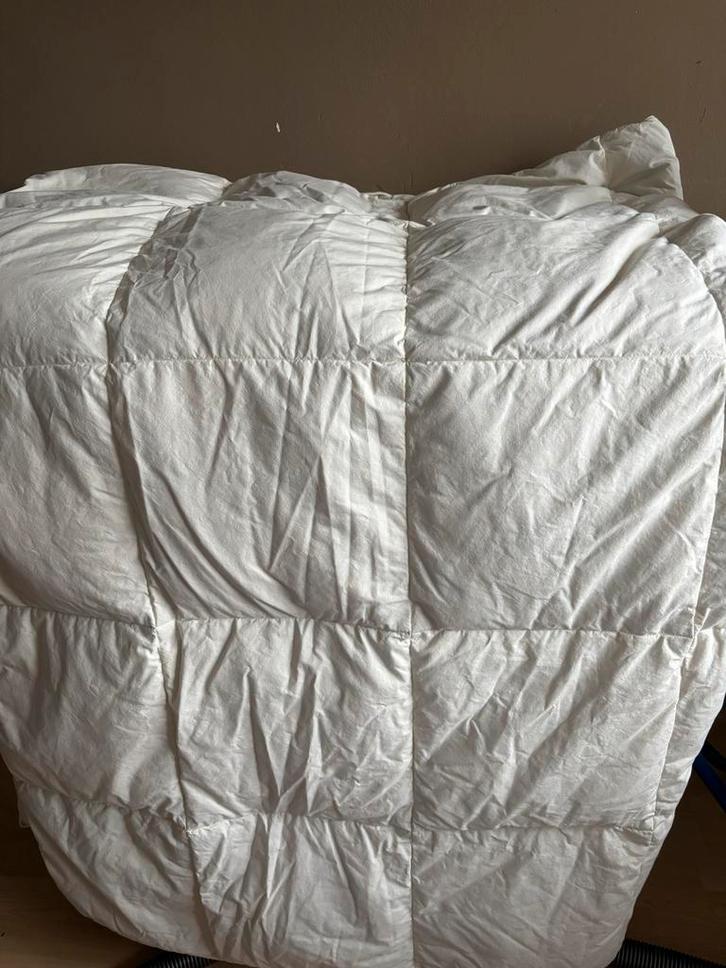 Donzen Dekbed 140x200 - Fris Gewassen! 1 persoon, Huis en Inrichting, Slaapkamer | Beddengoed, Gebruikt, Deken of Dekbed, Eenpersoons