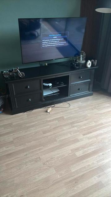 Tv meubel GRATIS