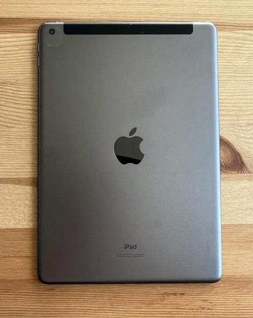 Apple iPad 2020 8e generatie (Wi-Fi + 5G, Computers en Software, Overige Computers en Software, Zo goed als nieuw, Ophalen of Verzenden
