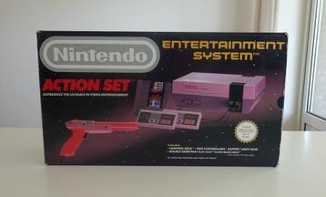 Nintendo NES Action Set Compleet in Doos beschikbaar voor biedingen