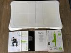 Wii Fit met balance board Nintendo Wii, Spelcomputers en Games, Vanaf 3 jaar, Sport, Gebruikt, Ophalen of Verzenden