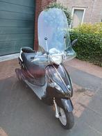 Piaggio Fly (2017), Fietsen en Brommers, Scooters | Piaggio, Ophalen, Maximaal 45 km/u, Zo goed als nieuw, Fly