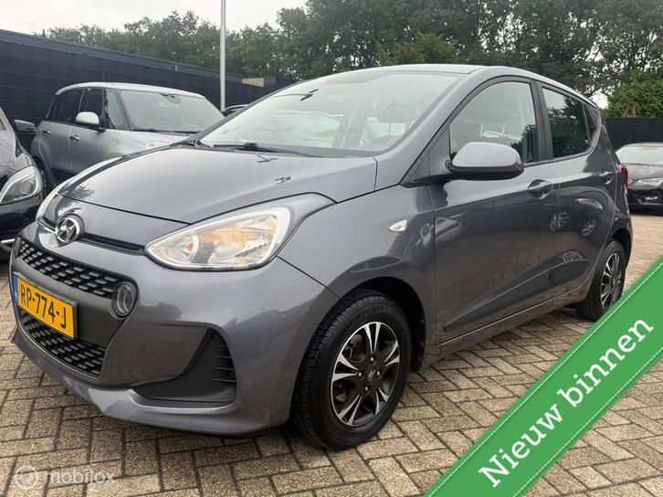 Hyundai i10 1.0i i-Premium NAVI / AIRCO / CRUISE / CARPLAY /, Auto's, Hyundai, Bedrijf, Te koop, i10, ABS, Airbags, Airconditioning