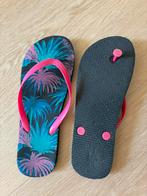 Teenslippers maat 36, Ophalen of Verzenden, Zo goed als nieuw