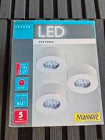 Massive LED indoor spots (3 in de doos), Huis en Inrichting, Ophalen of Verzenden, Zo goed als nieuw, Plafondspot of Wandspot