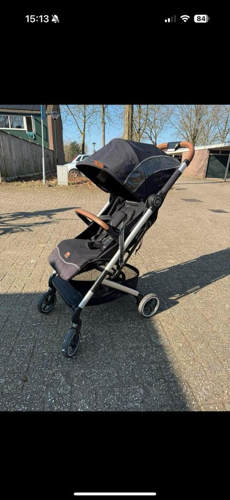 Q-bit kinderwagen, Kinderen en Baby's, Buggy's, Gebruikt, Overige merken, Verstelbare rugleuning, Zonnekap, Ophalen