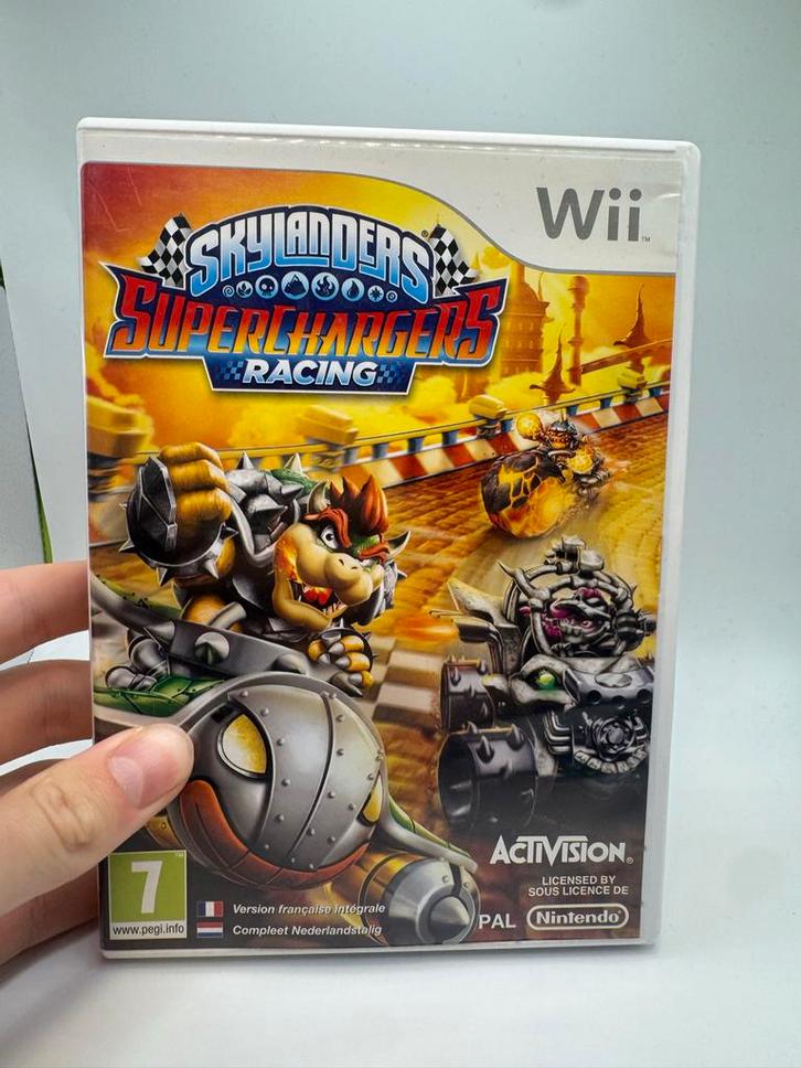 Skylanders Superchargers Racing - Wii, Spelcomputers en Games, Games | Nintendo Wii, Zo goed als nieuw, Racen en Vliegen, 2 spelers
