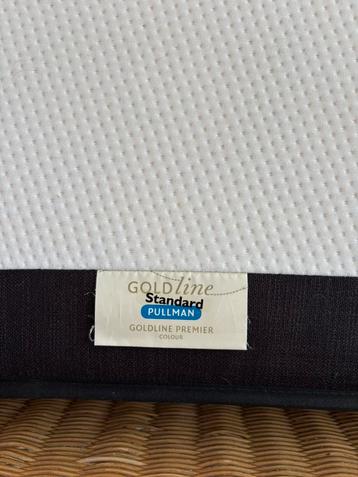 Pullman goldline premier standaard 2x 90x210 +topper 180x210 beschikbaar voor biedingen