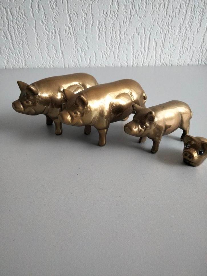 Te koop koperen varkens beelden, Verzamelen, Beelden en Beeldjes, Zo goed als nieuw, Dier, Ophalen of Verzenden