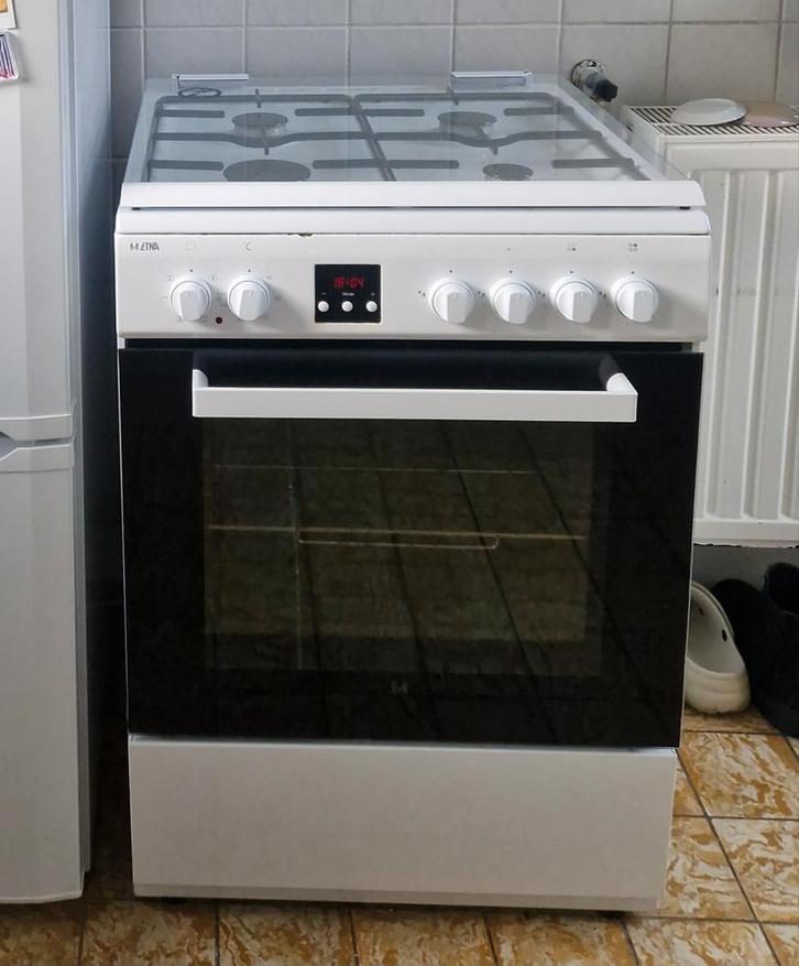 Electrisch Fornuis & Oven, Witgoed en Apparatuur, Fornuizen, Gebruikt, Vrijstaand, Elektrisch, 4 kookzones, 85 tot 90 cm, Ophalen